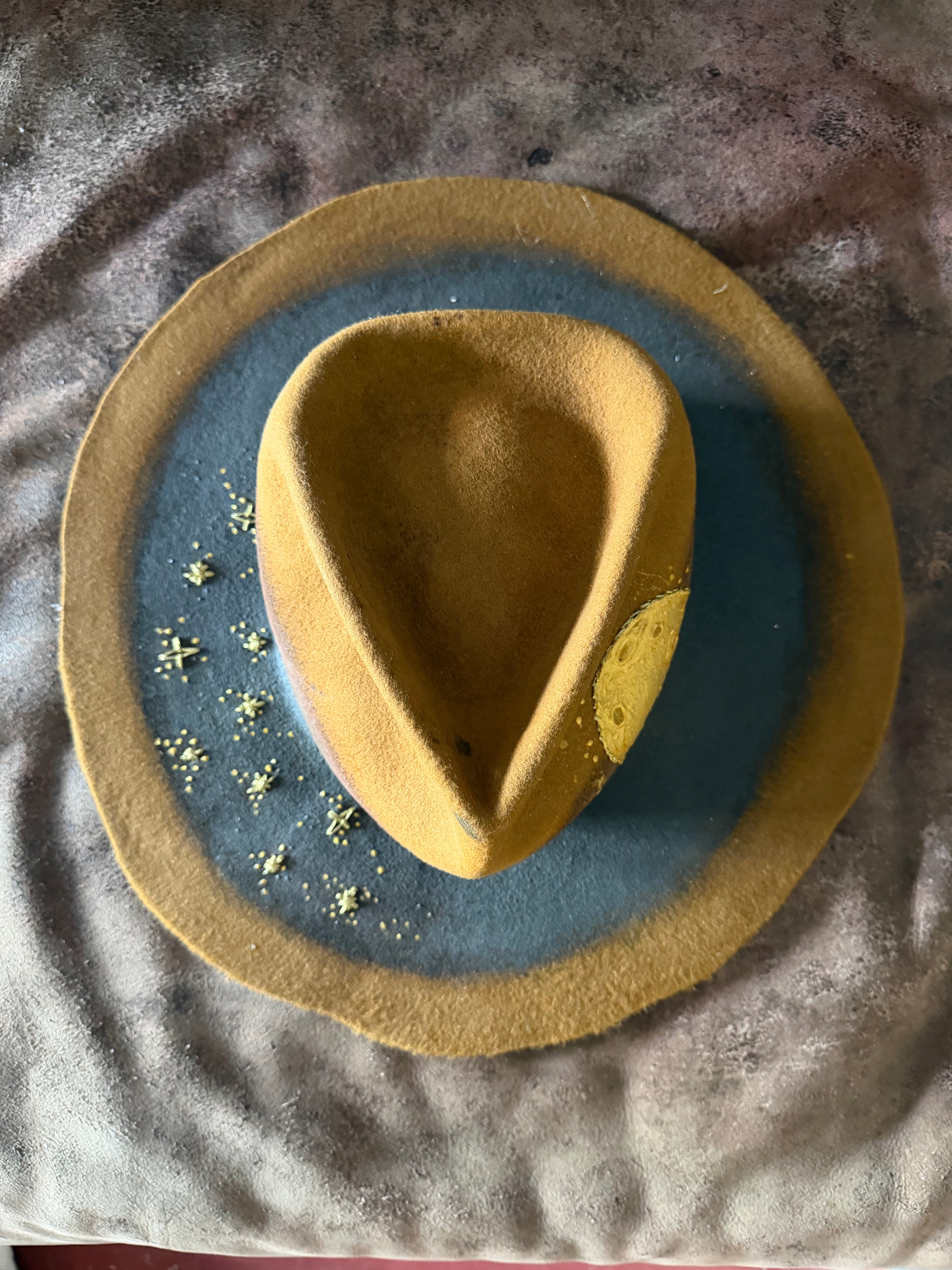 Lalupa Hat - Across The Universe